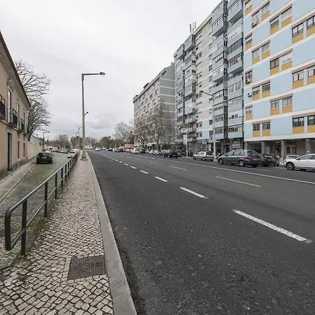 Apartment Beautiful View Close To Estadio Da Luz Lisbon