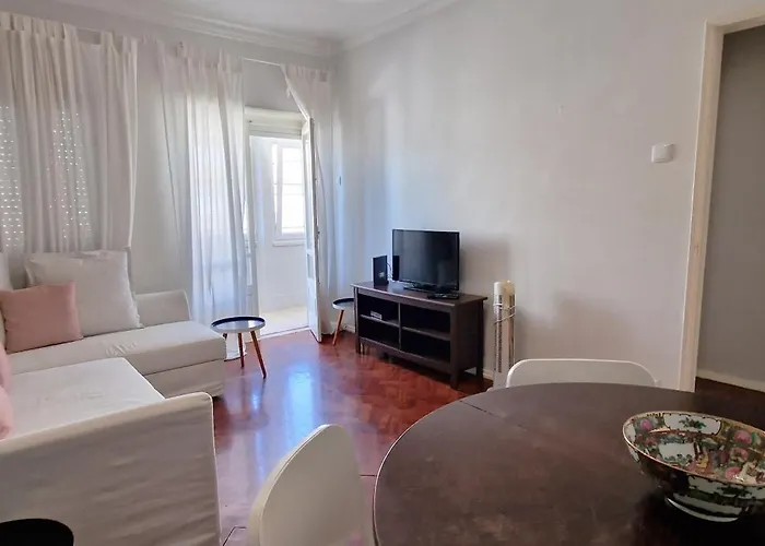 美丽公寓 - 靠近灯光体育场 Lisboa